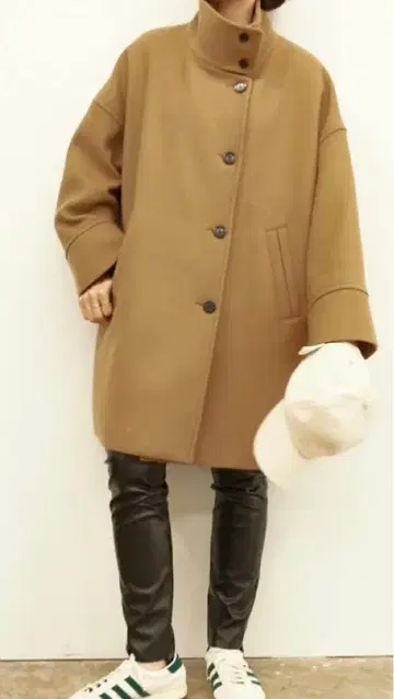 [ 새상품 ] 멜톤 스탠드 판초 코트 프레임워크