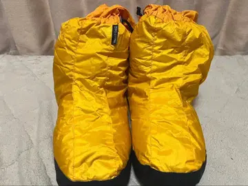 몽벨 mont-bell 고어 드라이 로프트 다운 발 워머 L 사이즈