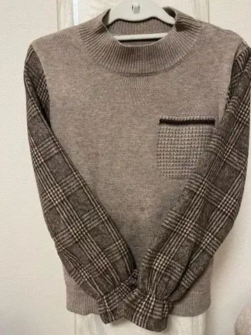 체크 무늬 소매 니트 스웨터 긴팔 브라운