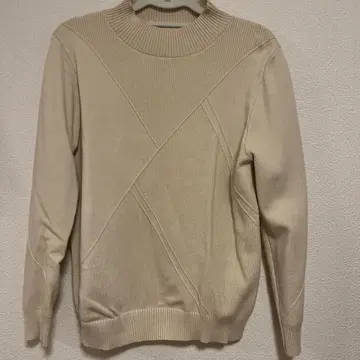 니트 스웨터 긴팔 베이지