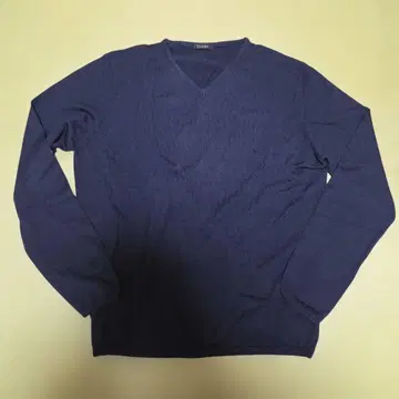 Cruciani 사이즈 50 V넥 니트 스웨터 이탈리아제 XL