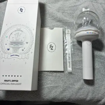 FRUITS ZIPPER 응원봉 화이트