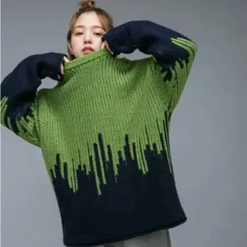 KBF 딥 디자인 JQ 오버 니트 시착만 한 상품 택 없음 미사용 새상품