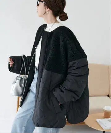 [ 새상품 ] DISCOAT 보아 절개 퀼팅 코트