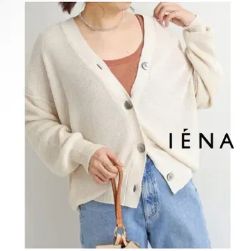 [ 새상품급 ] 이에나 V넥 LINEN 가디건 최근 모델 니트