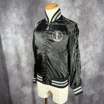 2000s 히스테릭스 스카잔 자수 블랙 디자인 아우터