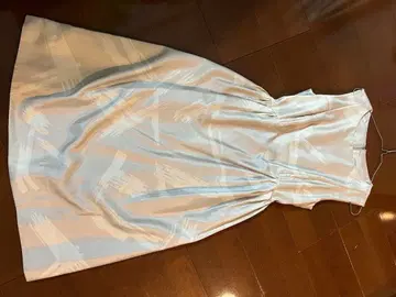 셀포드 슬리브리스 원피스