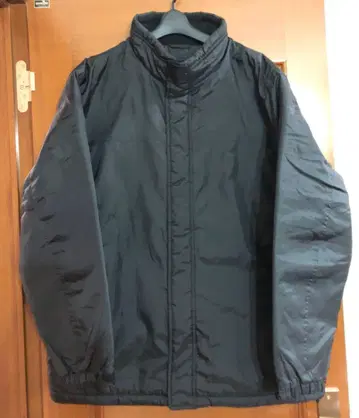 유니클로 UNIQLO 남성용 충전솜 하프 코트 XL