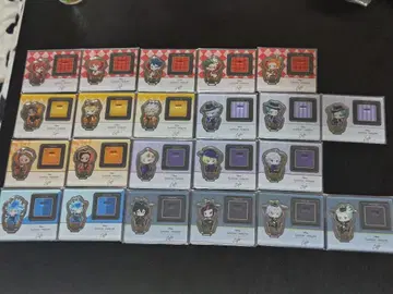 트위스테 아크릴 스탠드