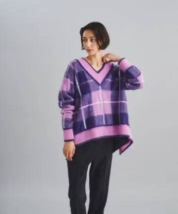 다이어그램 체크 샤기 니트