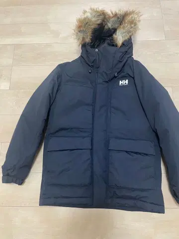 헬리 한센 다운 자켓
