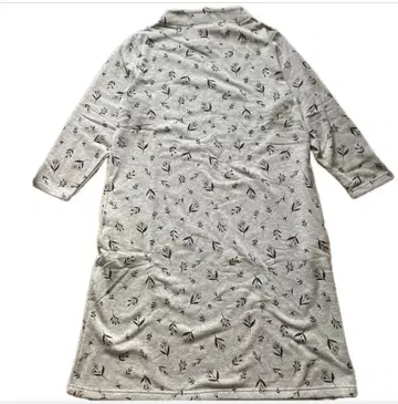 꽃무늬 그레이 하이넥 룸웨어 속기모 LL 사이즈 목까지 따뜻한