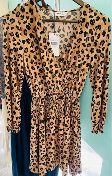 MNG 레오파드 무늬 원피스