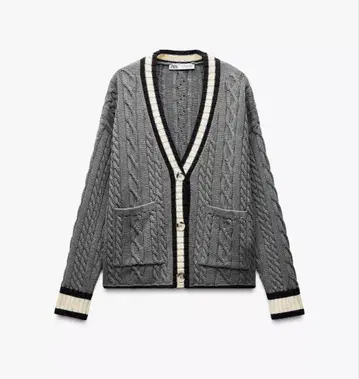 파이핑 심이 들어간 니트 자켓