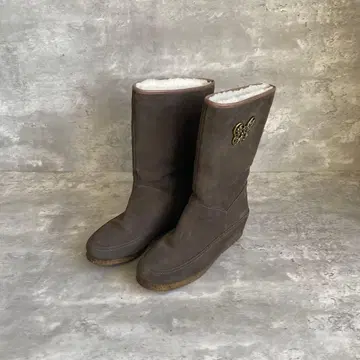 ANNASUI (22.5cm) 어그 부츠 스웨이드/안나수이/브로치