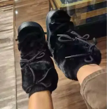 미사용 새상품 볼륨 퍼 부츠 L