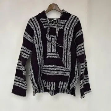 후드 부착 보라색과 화이트 스트라이프 후드티