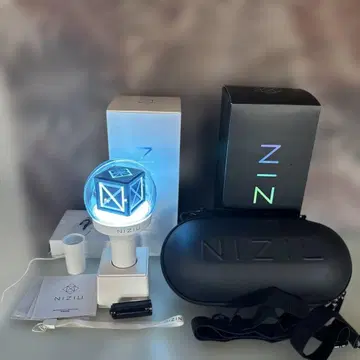 NIZIU LED 응원봉 파랑 보라색 케이스 포함