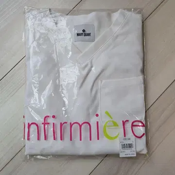 MARY QUANT V넥 흰 옷 S 사이즈