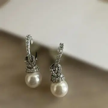 스와로브스키 펄 귀찌