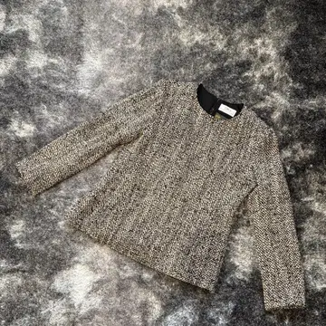 UMA estnation 라니피시오 트위드 니트