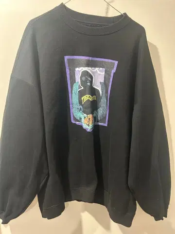 TIGHTBOOTH XL 맨투맨 블랙