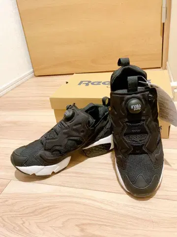 리복 인스타펌프 퓨리 블랙 23.0