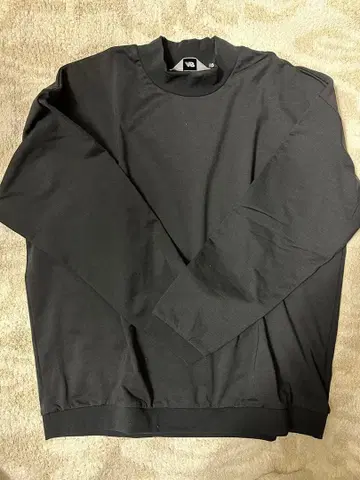 New Balance MET24 Mock Neck Sweat