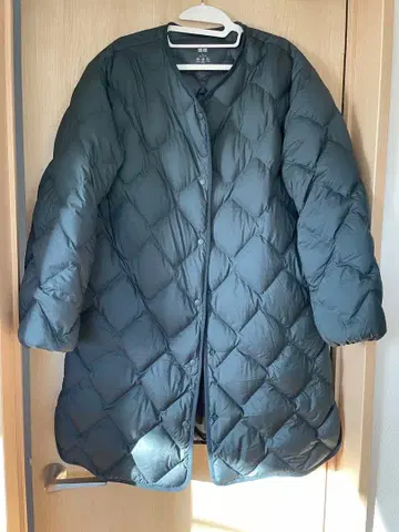 UNIQLO 울트라 라이트 다운 라이트 다운 L 사이즈