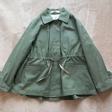 nesessaire 코튼 숏코트 자켓 페플럼 실루엣