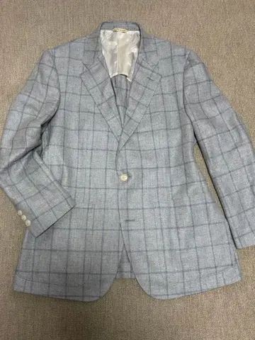 새상품급 실크 울 테일러드 자켓 남성용 L 체크 무늬