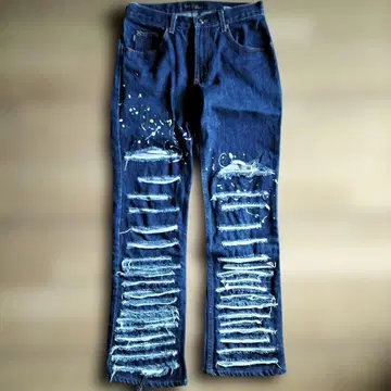 Earl Jean (얼진) 데미지 가공 스트레이트 데님