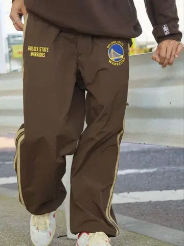 새상품 NBA 별주 팀 로고 자수 사이드 라인 나일론 와이드 트랙 팬츠