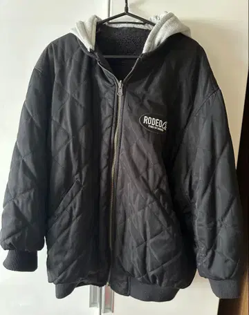 로데오 크라운 리버서블 보아 블루종 블랙