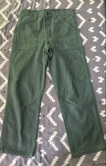 GUNGHO 올리브 그린 베이커 팬츠