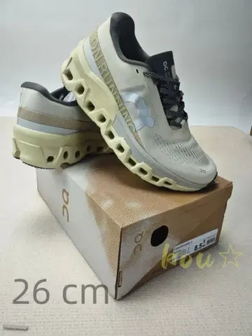 [새상품급] On 온 클라우드몬스터 2 스니커즈 베이지 26cm.