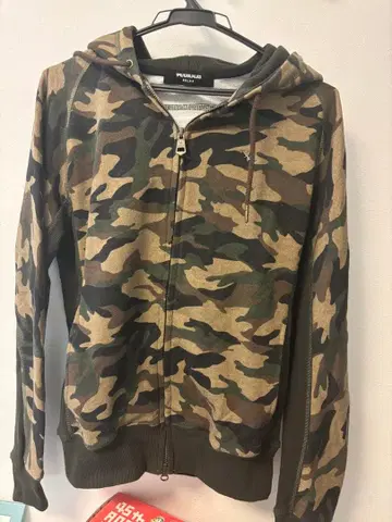 1PIU1UGUALE3 카모플라쥬 후드티 S 사이즈