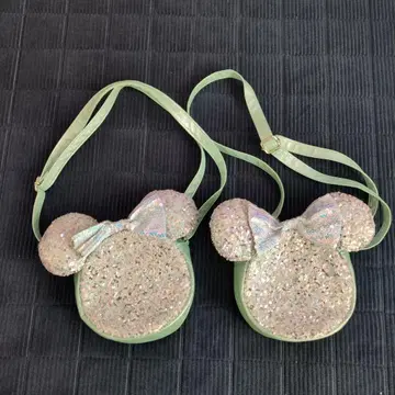 미키 모양 스팽글 백 그린 컬러