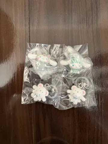 산리오 가챠 시나모롤 후와후와 스노우