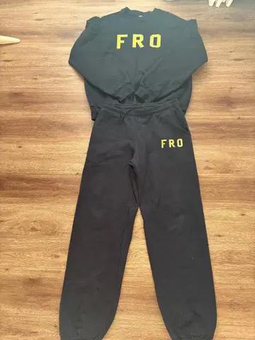 로스앤젤레스 어패럴 셋업