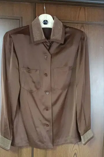 PARIENNE 블라우스