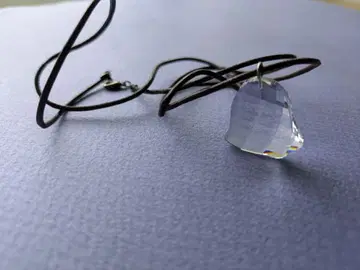 크리스탈 펜던트 목걸이