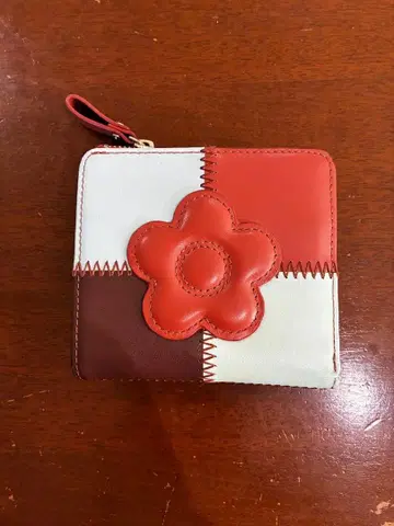 마리콴트 이단 접이식 지갑