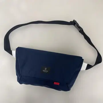 MILESTO 네이비 미 바디백 숄더백 컨디션 최상