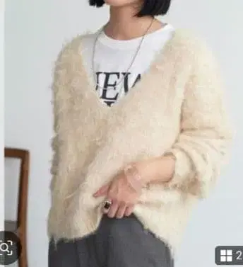 SHENERY V넥 샤기 니트 풀오버 베이지 F