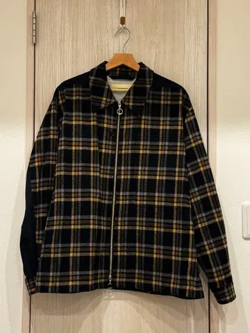 ANEI 네이비 체크 집업 자켓