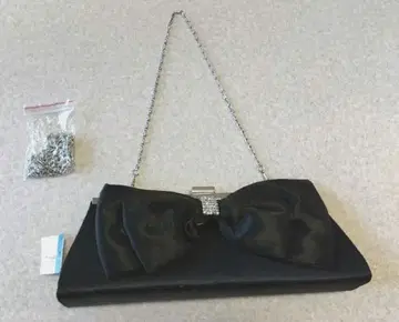 블랙 컬러 리본 클러치 스트랩 포함