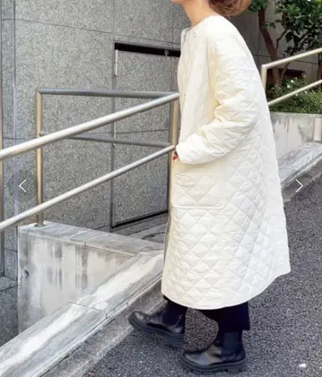 새상품급 스픽앤스팬 퀼팅 롱 자켓 아이보리 38