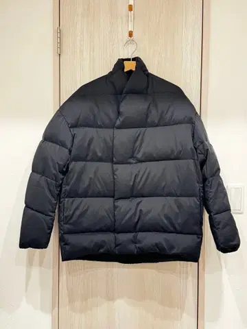 KAZUYUKI KUMAGAI 블랙 다운 자켓