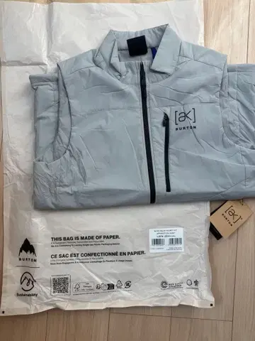 FRAGMENT x Burton [ak] Helium Vest Grey
